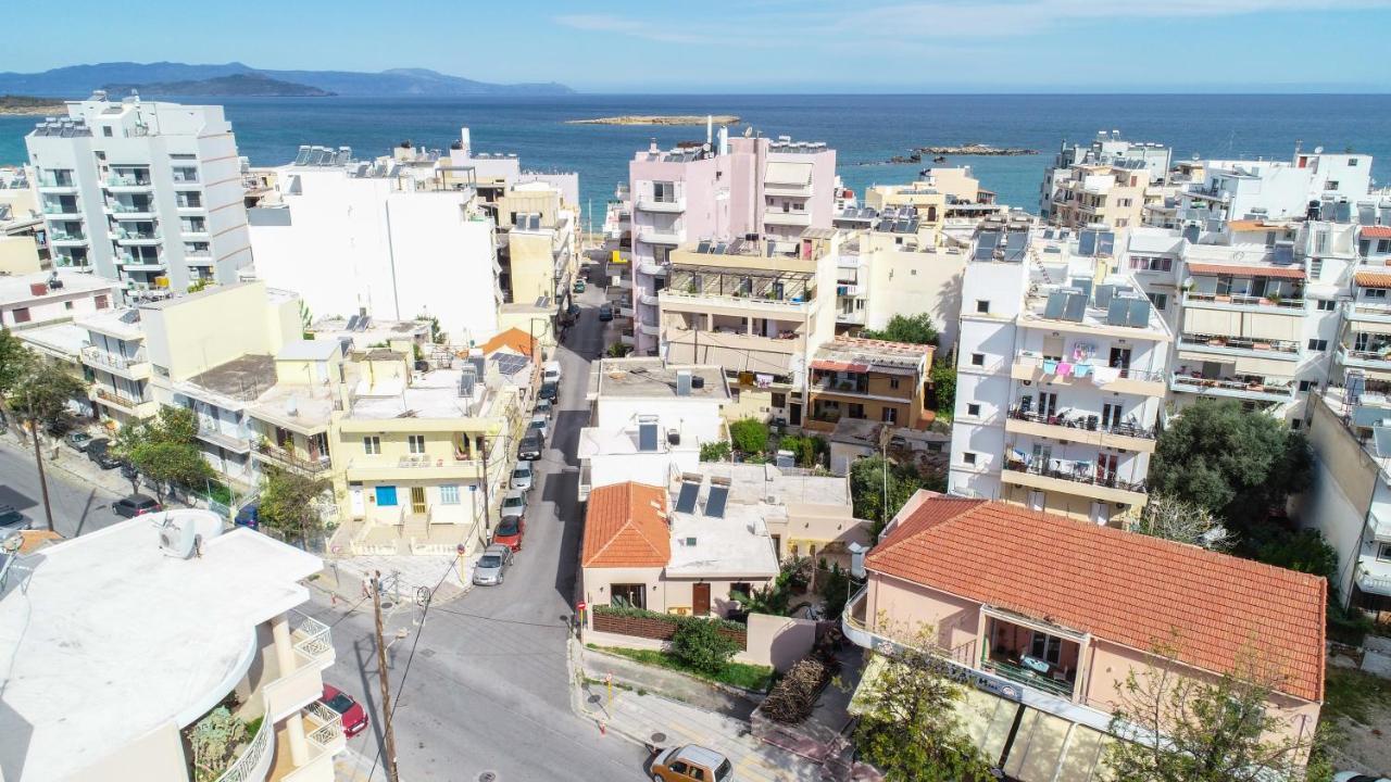 Iro City And Beach Boutique Homes Ханья Экстерьер фото