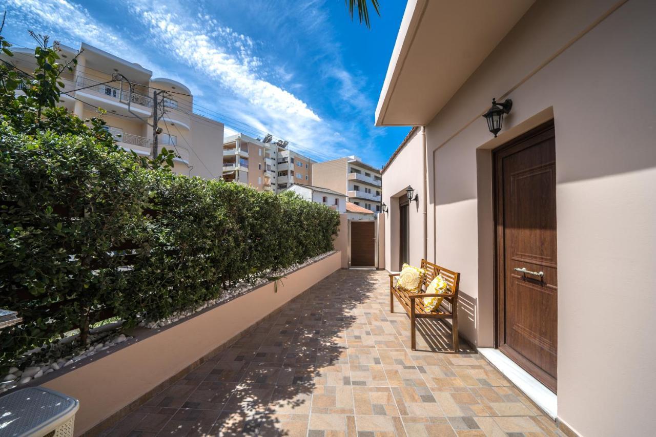 Iro City And Beach Boutique Homes Ханья Экстерьер фото