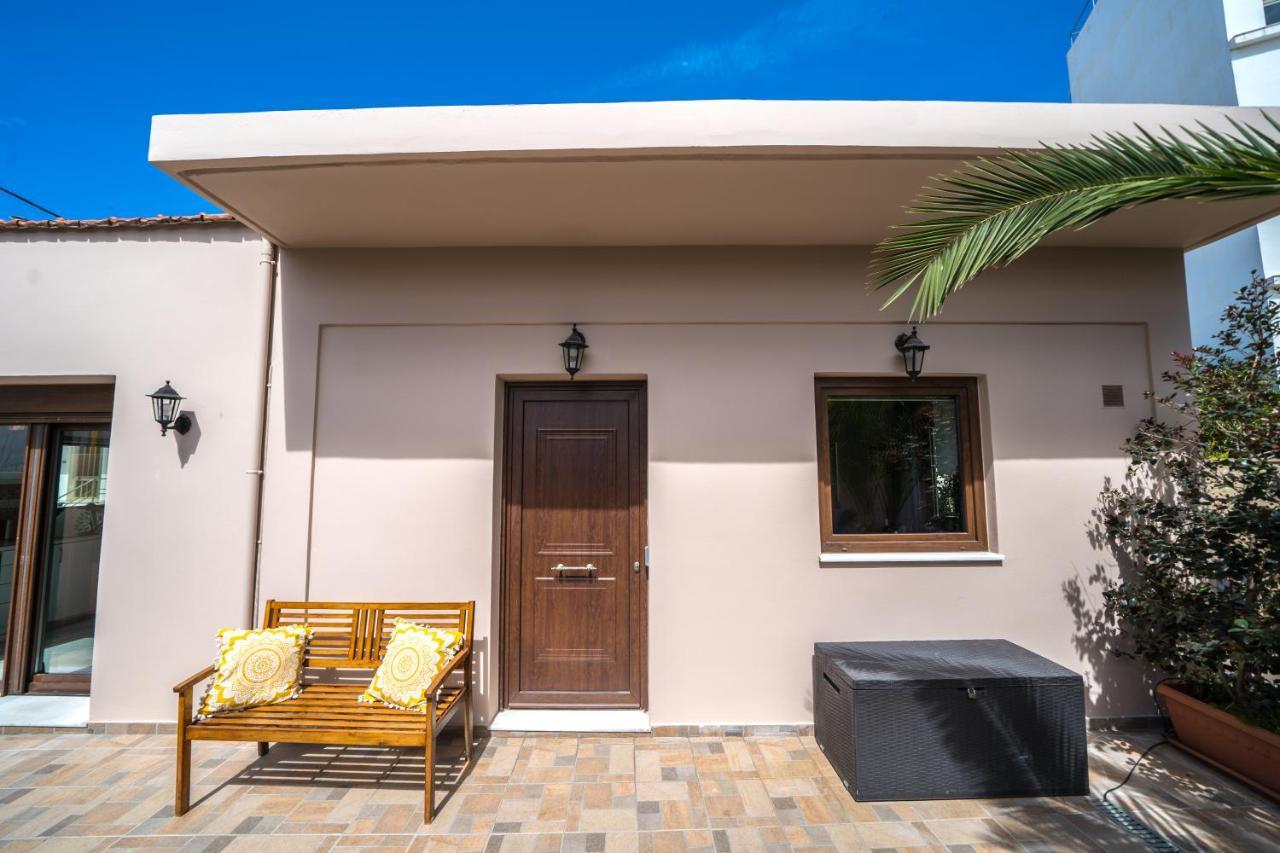 Iro City And Beach Boutique Homes Ханья Экстерьер фото