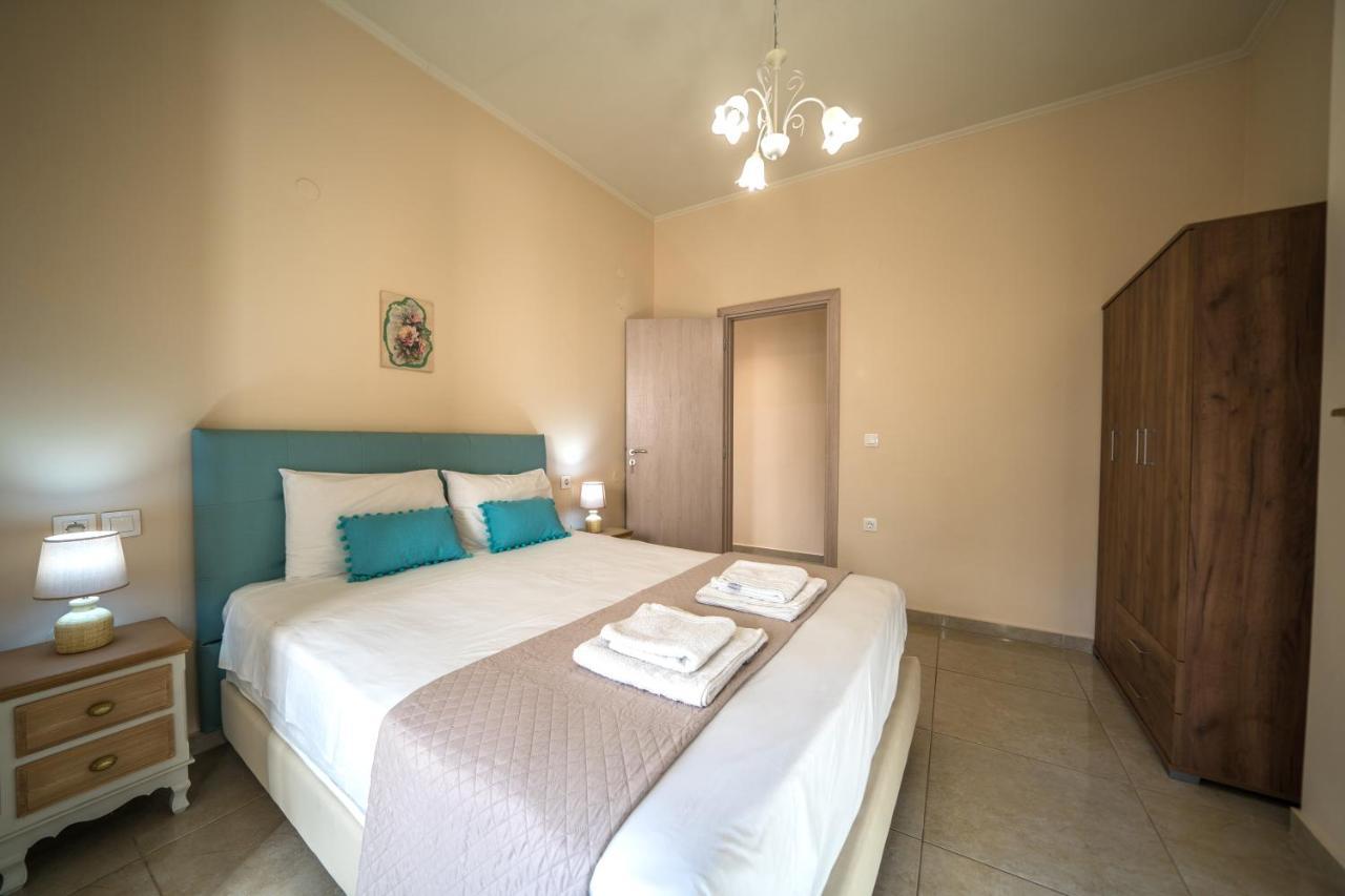 Iro City And Beach Boutique Homes Ханья Экстерьер фото
