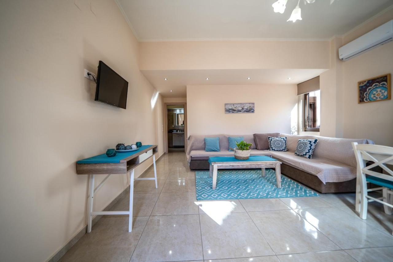 Iro City And Beach Boutique Homes Ханья Экстерьер фото