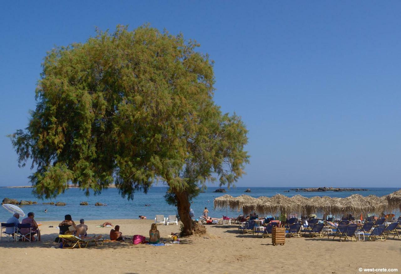 Iro City And Beach Boutique Homes Ханья Экстерьер фото